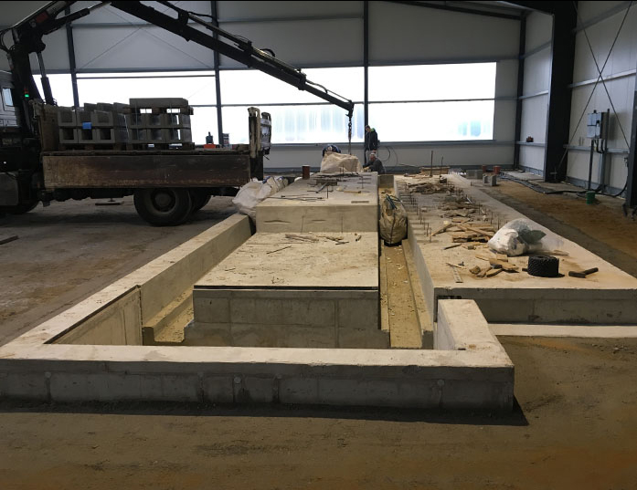 Impressionen – Aufbau des Maschinenfundaments